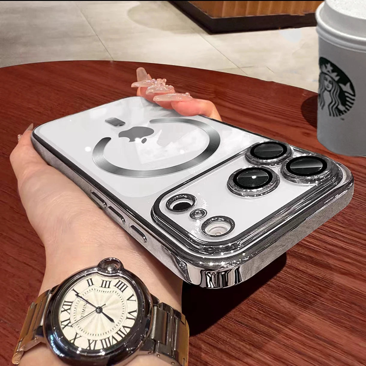 Magnetische transparente Hülle für iPhone Pro Max