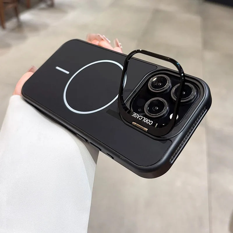 Magnetische iPhone 17 Pro Max Hülle mit Linsenständer