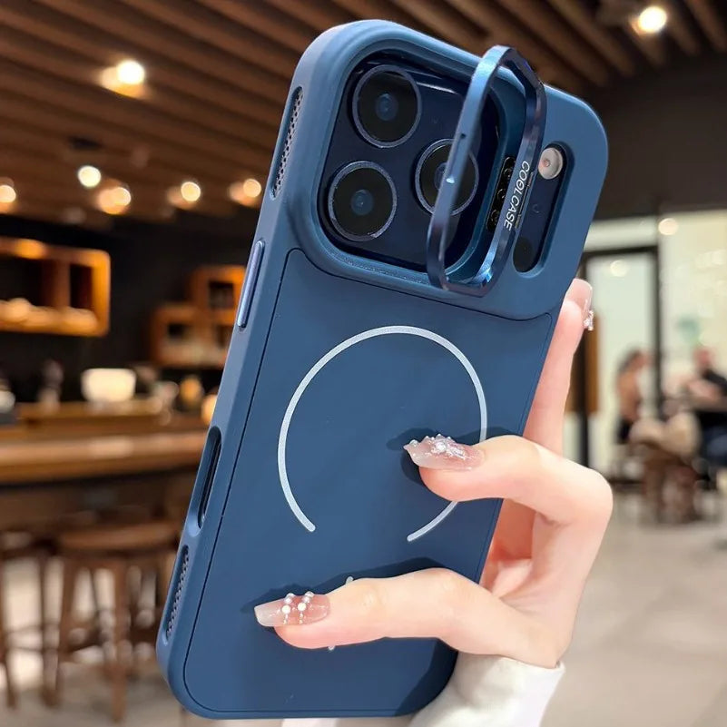 Magnetische iPhone 17 Pro Max Hülle mit Linsenständer